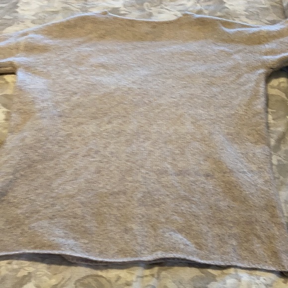 Forever 21 sweater - Picture 5 of 5